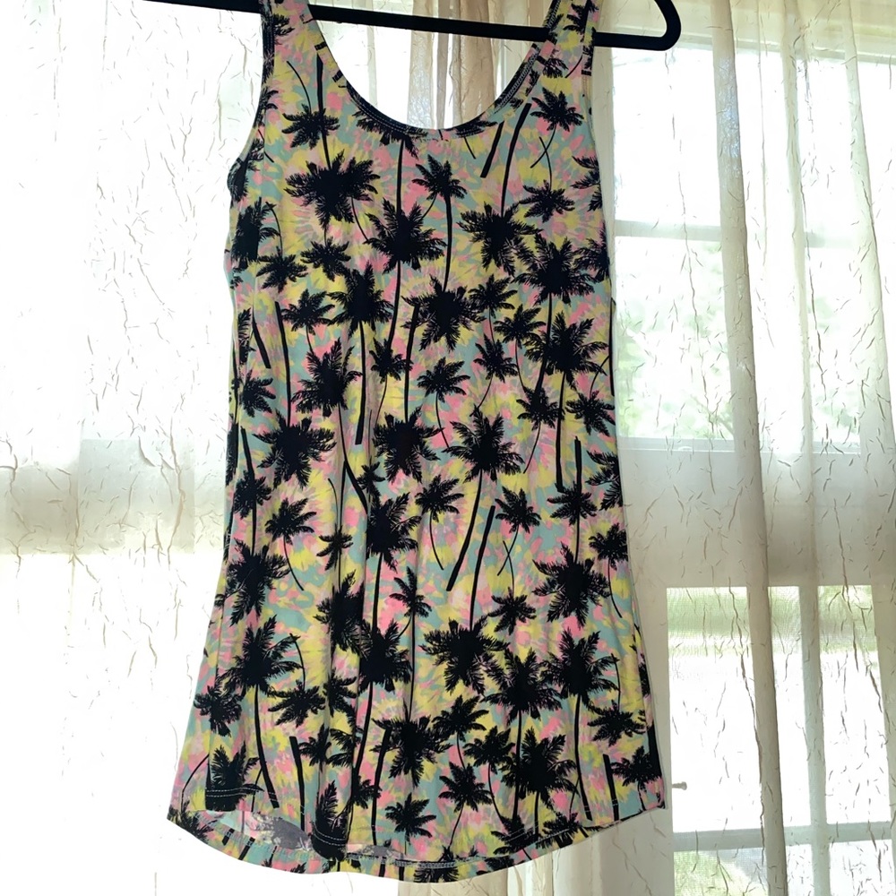Tie dye tropical palm tree tank top